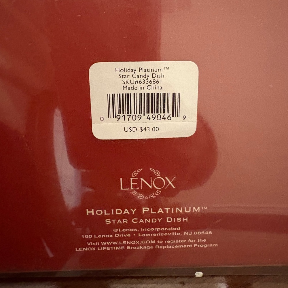 Lenox Holiday Platinum Star Candy Dish - Picture 3 of 4